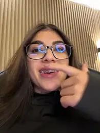 Sarasanders_4 — Stripchat recorded stream image, 29.11.2025 04:20