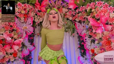 SpicySluts — Stripchat recorded stream screenshot (30 Nov 2025)