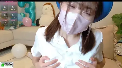 SUZU_ — Stripchat recorded stream screenshot (30 Nov 2025)