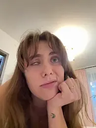 MariiD — Stripchat recorded stream image, 01.12.2025 11:40
