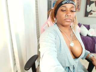 msfitqueen — Camsoda recorded stream image, 02.12.2025 04:00