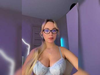 Mila-m — Bongacams recorded stream image, 03.12.2025 16:20