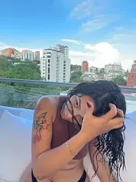Alice_surprise — Stripchat recorded stream image, 03.12.2025 21:30
