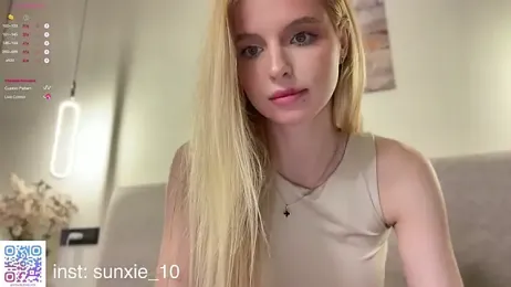 Sunshine_Diana — Stripchat recorded stream image, 04.12.2025 01:10