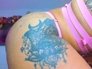 vaiolett-coleman — Camsoda recorded stream image, 04.12.2025 09:50