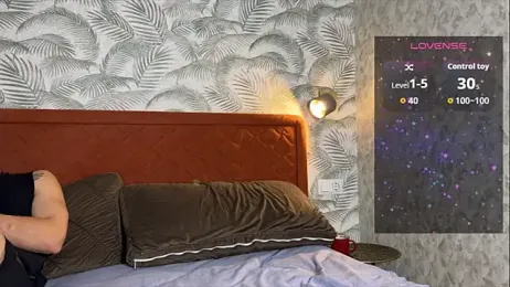 lekfull-kitten — Stripchat recorded stream screenshot (04 Dec 2025)