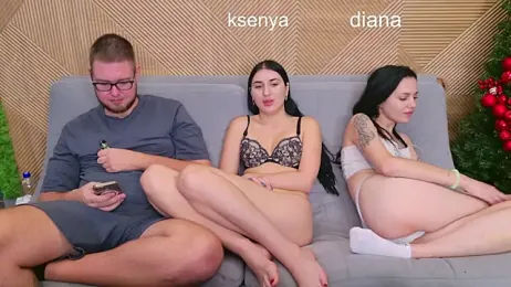 Ksenny — Stripchat recorded stream screenshot (05 Dec 2025)