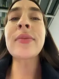 Holly_Play — Stripchat recorded stream image, 05.12.2025 12:00