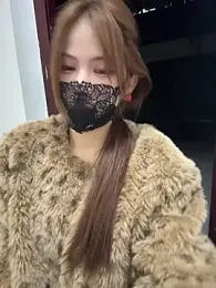 Selenaaaaa- — Stripchat recorded stream image, 05.12.2025 14:30