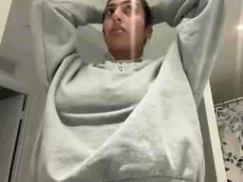 camiliakxoxo — Chaturbate recorded stream image, 06.12.2025 00:30