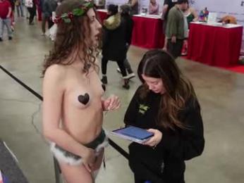 carriemadsin — Chaturbate recorded stream image, 05.12.2025 23:10