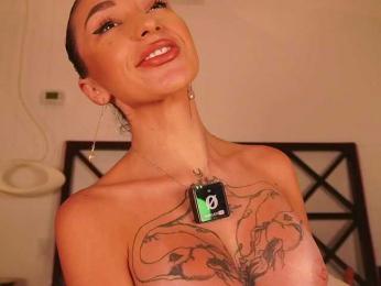 LunaMystyque — Bongacams recorded stream image, 05.12.2025 20:10