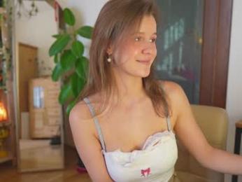 eli_sun — Chaturbate recorded stream image, 26.02.2025 08:50