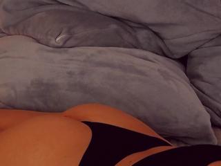 Zoe Niickels — Flirt4free recorded stream screenshot (26 Feb 2025)