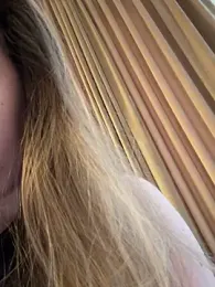 curvyflawless — Stripchat recorded stream screenshot (08 Dec 2025)