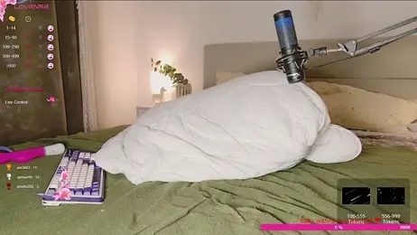 _rose_monarch_ — Stripchat recorded stream screenshot (08 Dec 2025)