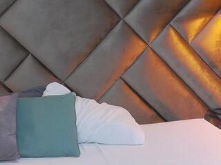 Sophia Loreen — Flirt4free recorded stream screenshot (09 Dec 2025)