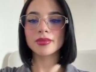 kiraalopez — Camsoda recorded stream screenshot (09 Dec 2025)