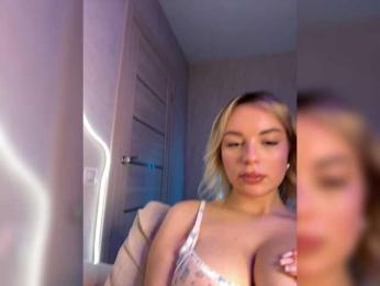 Mila-m — Bongacams recorded stream image, 10.12.2025 14:30
