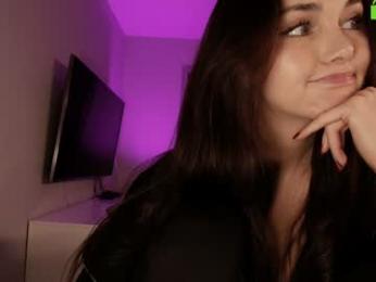 hollyextra — Chaturbate recorded stream image, 10.12.2025 23:50