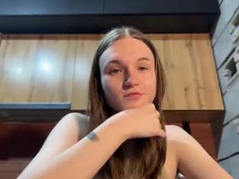 nloraaa — Chaturbate recorded stream screenshot (11 Dec 2025)