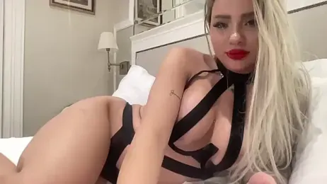 petitebeauty — Stripchat recorded stream image, 11.12.2025 19:30