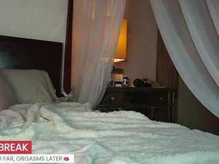 katyerave — Camsoda recorded stream image, 12.12.2025 20:00