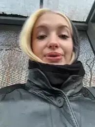 Milkyy_wway — Stripchat recorded stream image, 13.12.2025 06:40
