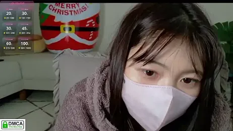 SUZU_ — Stripchat recorded stream screenshot (14 Dec 2025)