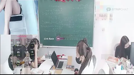 _Math_ — Stripchat recorded stream image, 14.12.2025 07:10