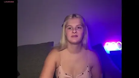 Allylove03 — Stripchat recorded stream image, 15.12.2025 03:30