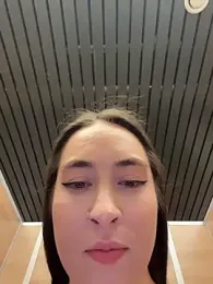 Holly_Play — Stripchat recorded stream image, 15.12.2025 12:00