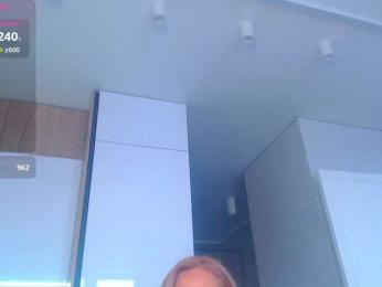 hold-me-tight — Bongacams recorded stream screenshot (27 Feb 2025)