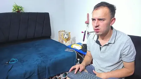 big-dicktop23 — Stripchat recorded stream image, 16.12.2025 01:40