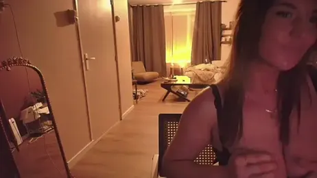 Nina24 — Stripchat recorded stream image, 16.12.2025 19:40