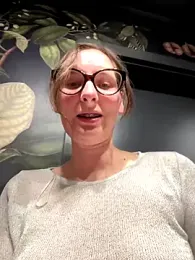 The_Snowwhitee — Stripchat recorded stream screenshot (16 Dec 2025)