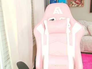 msfitqueen — Camsoda recorded stream image, 17.12.2025 03:00