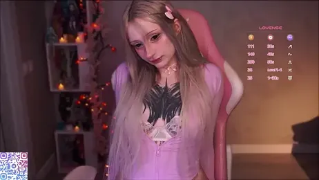 hikmurr — Stripchat recorded stream image, 17.12.2025 19:20