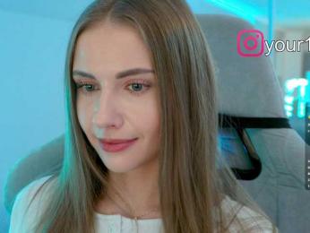VikkiExtraCheese — Bongacams recorded stream image, 17.12.2025 20:50