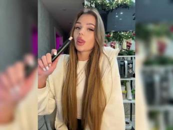 SweetyMia — Bongacams recorded stream screenshot (18 Dec 2025)