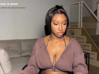 violet6xft — Bongacams recorded stream screenshot (18 Dec 2025)