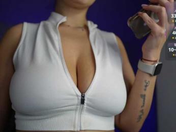 SayYesS — Bongacams recorded stream screenshot (18 Dec 2025)