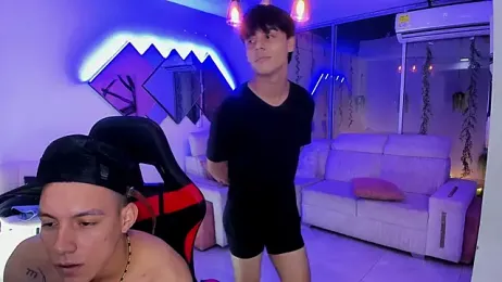 Houseofwarrios — Stripchat recorded stream screenshot (20 Dec 2025)