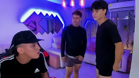 Houseofwarrios — Stripchat recorded stream screenshot (20 Dec 2025)