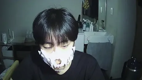 sdamvo2 — Stripchat recorded stream image, 21.12.2025 12:10