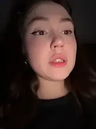 Peachy_Dream — Stripchat recorded stream image, 21.12.2025 18:30
