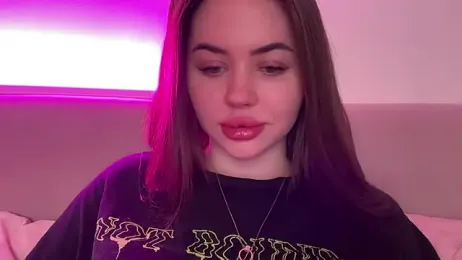 AlmaryKim — Stripchat recorded stream image, 21.12.2025 23:40