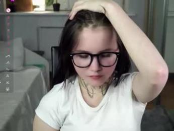 sweetyoops — Chaturbate recorded stream screenshot (21 Dec 2025)