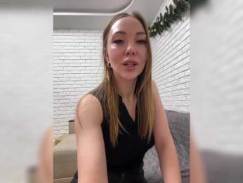 KitFox — Bongacams recorded stream screenshot (22 Dec 2025)