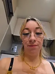 Giuliana_baby — Stripchat recorded stream screenshot (22 Dec 2025)